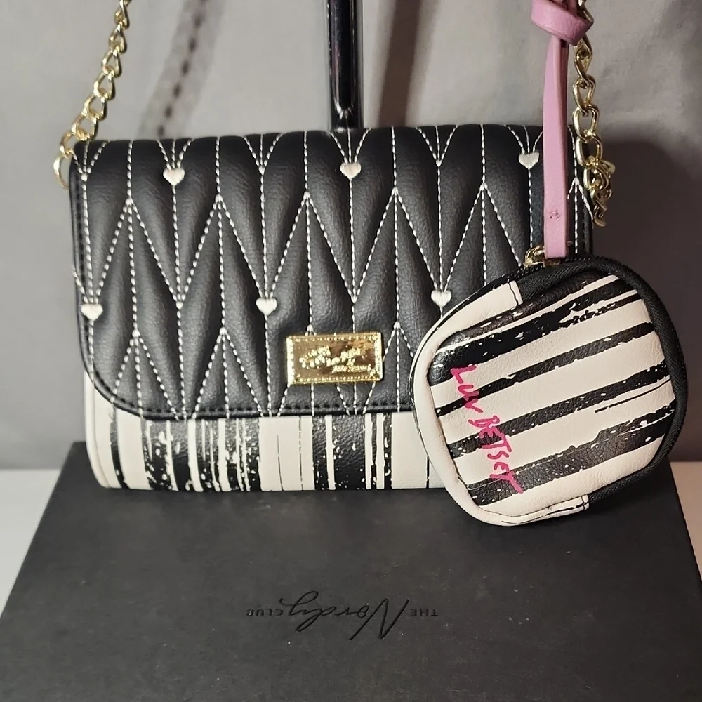 Betsey Johnson Black and White Quilted Crossbody Bag/ClutchW/ Coin Purse